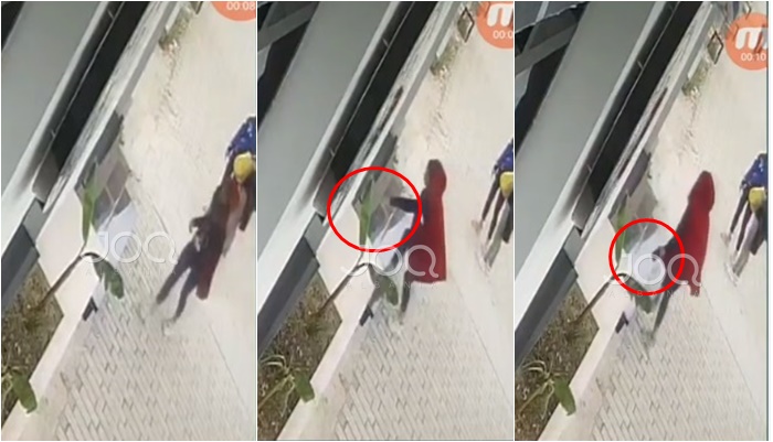 Vajza grabit telefonin në Vlorë, qytetari: Kam dokumentat për në Amerikë, lutem të ma kthejë