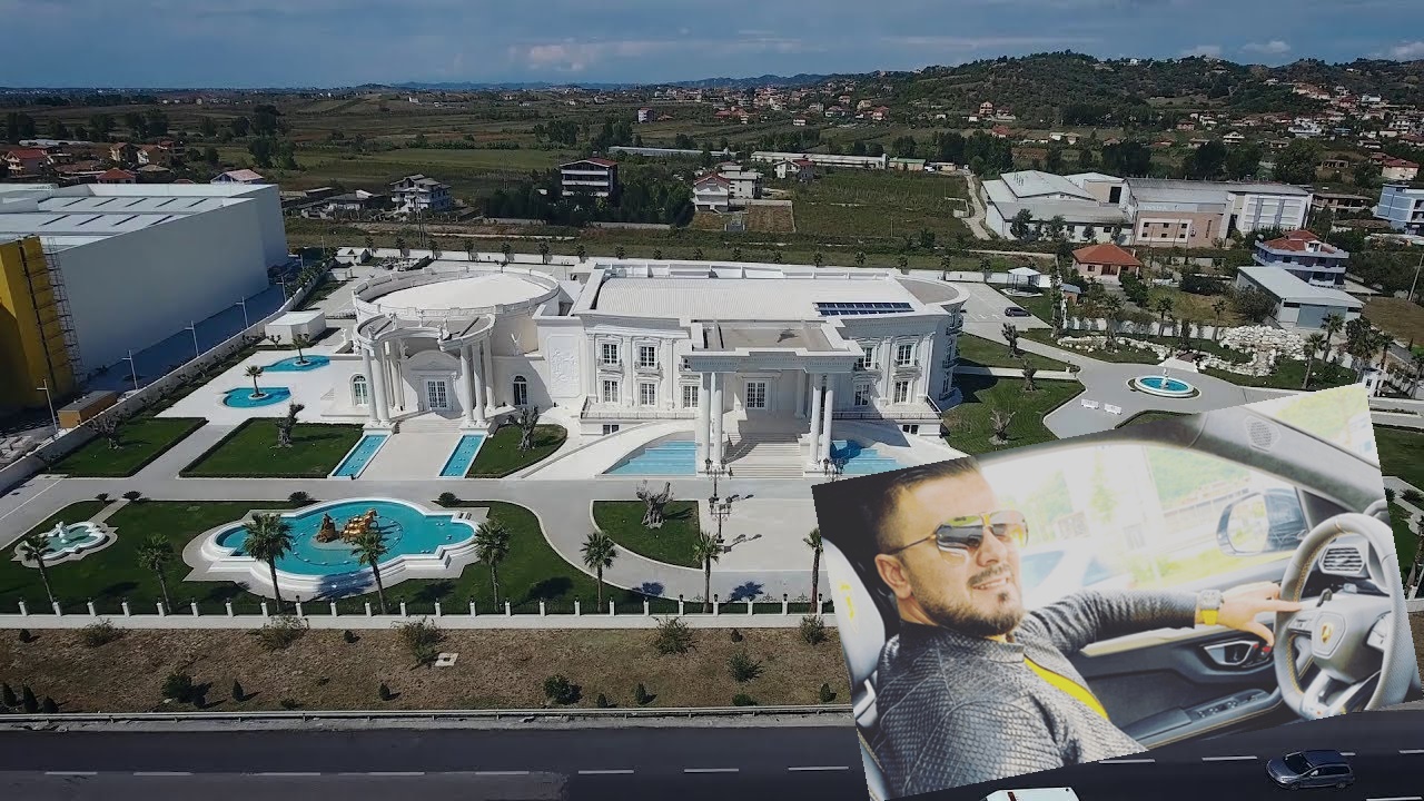 Eugert Lazaj, i (vetë)vrarë në Vilën nr. 90-Farkë, ishte me urdhër dëbimi nga Shqipëria, prej 15 muajsh pezull në gjykatë