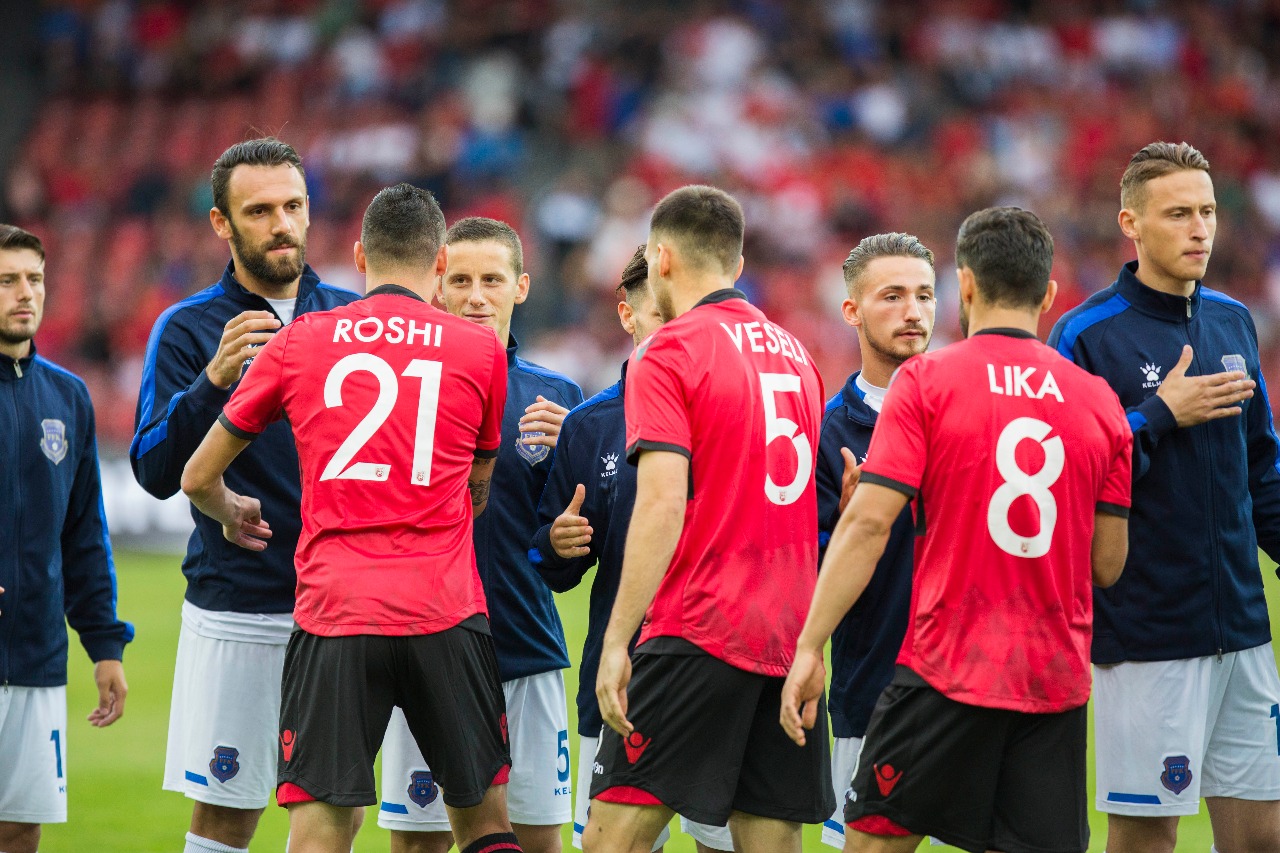 E konfirmon UEFA, Shqipëria ndeshet me Kosovën në nëntor