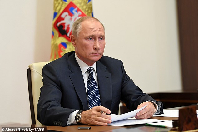 Trondit profesori rus: Putin është bërë operacion, po lufton me kancerin!
