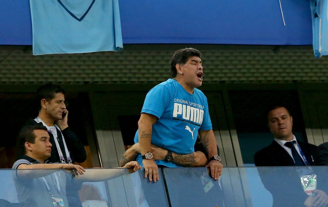 Shokohen argjentinasit, Maradona ka firmosur të mos varroset