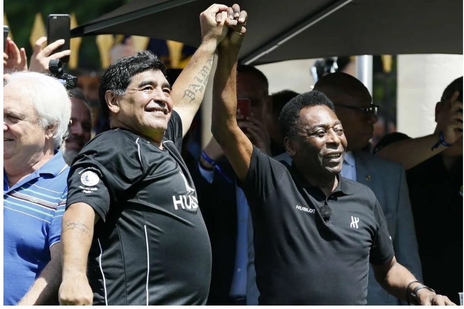 Pele reagon për humbjen e Maradonës: Shpresoj të luajmë të dy futboll në qiell