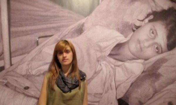 Pa tmerrin me sy që në moshën 13-vjeçare, kjo është vajza kosovare që i mbijetoi 16 plumbave