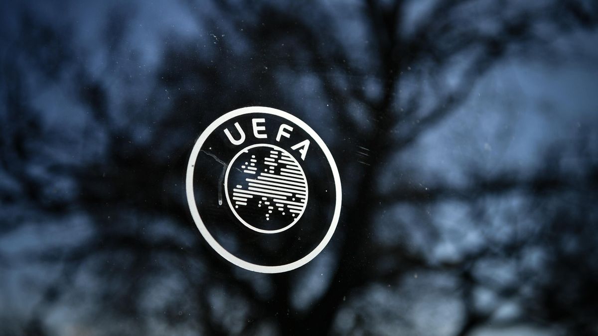 UEFA publikon formacionin e vitit, nuk mungojnë Messi dhe Ronaldo