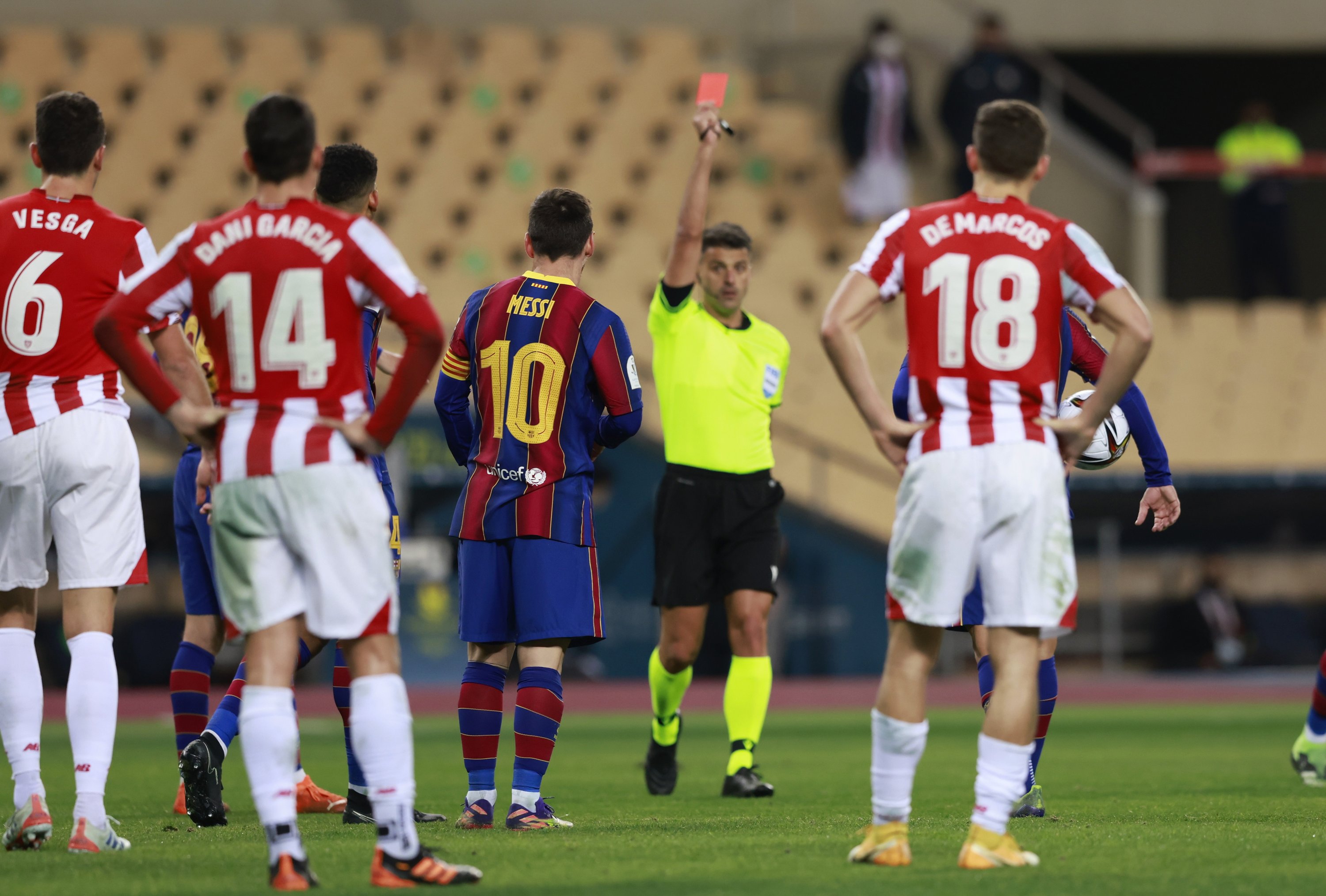 Nuk mjafton kartoni i kuq, Messi merr dënimin e radhës