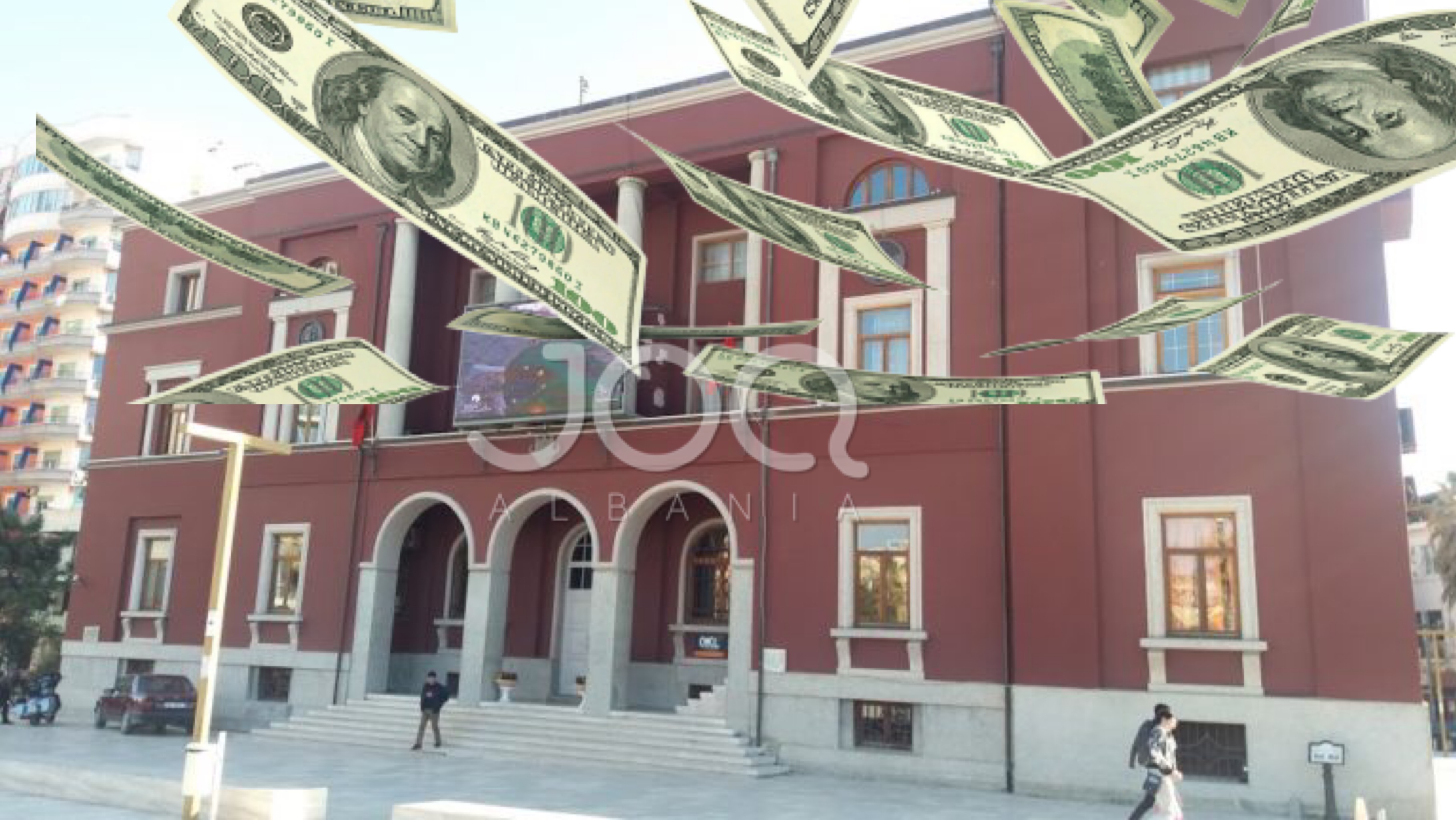 Tre muaj para zgjedhjeve! 300 milionë lekë nga taksat e qytetarëve për rikonstruksionin e Bashkisë Durrës