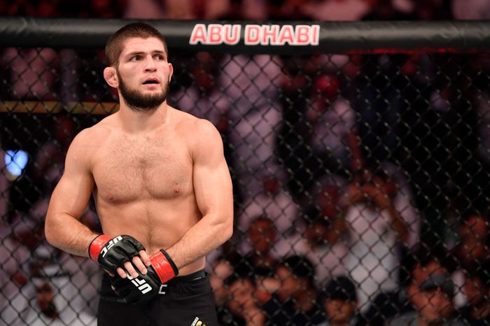 E bujshme/ Presidenti i UFC ‘ngroh’ zemrat e fansave: Khabib mund të rikthehet në ring