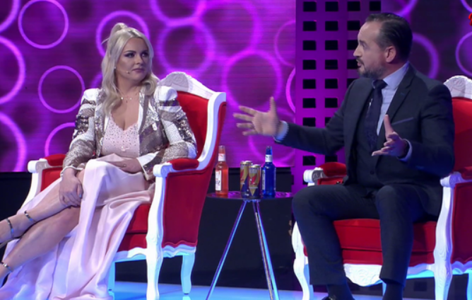 Pastori kritikon vajzat: Visheni si princesha, por në sjellje nuk jeni të tilla gjithmonë