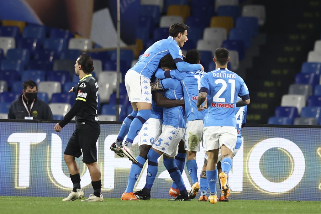 Napoli do të përballet me Atalantën në gjysmëfinalet e Kupës së Italisë