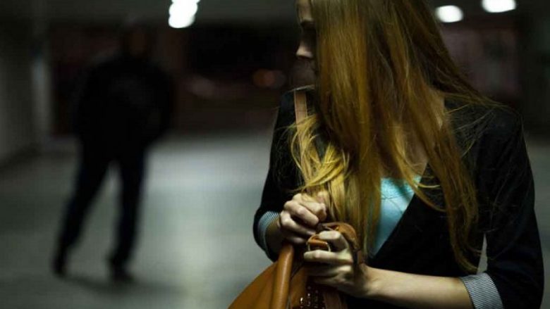 Ishte ‘qefli’, maniaku s*ksual u nxirte femrave organin gjenital në rrugë