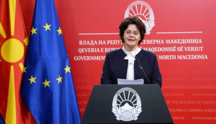 Shoqata e Botuesve Shqiptar fton Stefoskën ta anulojë programin vjetor