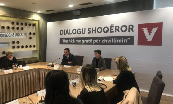 Kandidatët e VV, lista përbëhet nga ish-anëtarë dhe anëtarë të partive të tjera