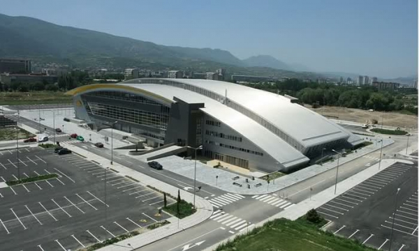 Qendra e vaksinimit në Shkup do të jetë pallati i sportit