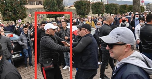 Emrat/ “Ju q**** motrat!” Çunat problematikë” të Elbasanit që rrahën popullin se thërriti: Rama ik!