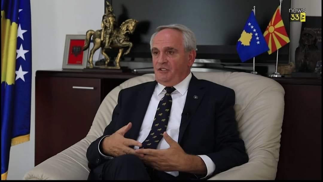 Reagon Gjergj Dedaj: “Jam i rrezikuar nga Vjosa Osmani dhe burri i saj”