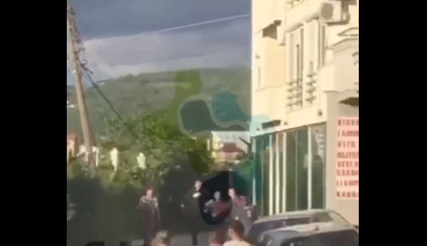 Sulmohet me lopatë një sirian në Mitrovicë