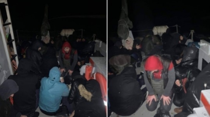 Skandali! Efektivët e Ushtrisë Shqiptare pajisën me jelekë shpëtimi trafikantët e 55 emigrantëve