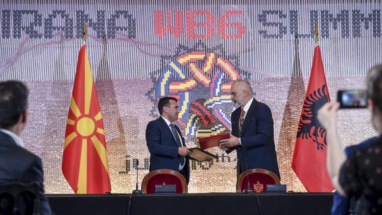 Nënshkruhet Marrëveshje për vendkalime të përbashkëta Maqedoni-Shqipëri