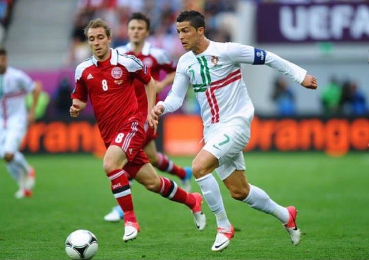 Eriksen humbi ndjenjat/ Reagon Cristiano Ronaldo: Qëndro i fortë Chris