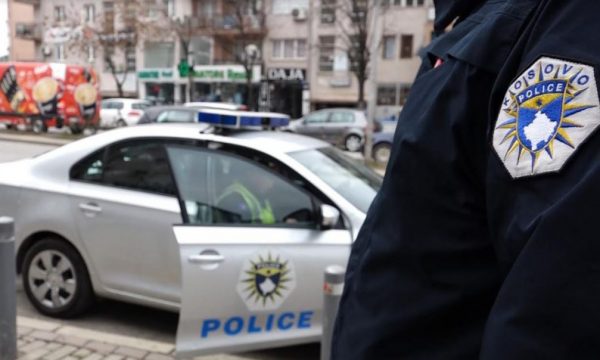 Aksident në Prishtinë, lëndohet tre persona