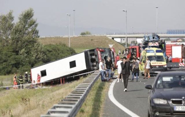 Kroaci: Aksidentohet autobusi nga Kosova, dyshohet për 10 të vdekur
