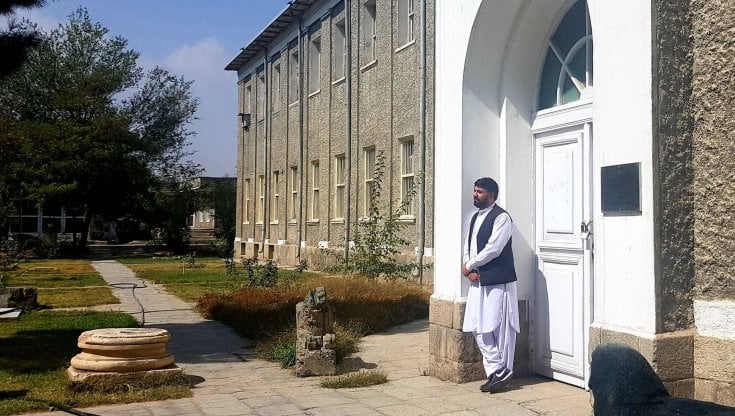 Zhduket thesari miliona dollarësh në Afganistan, dyshohet të jetë “vjedhur” nga talebanët