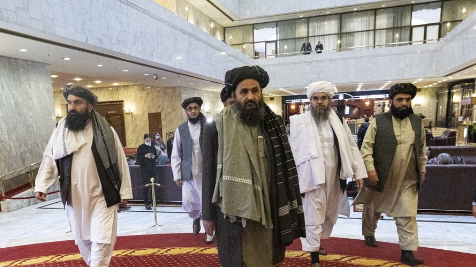 Bashkëthemeluesi i tyre Mullah Abdul Baradar vdiq në një përplasje me kundërshtarët, talibanët mohojnë ngjarjen