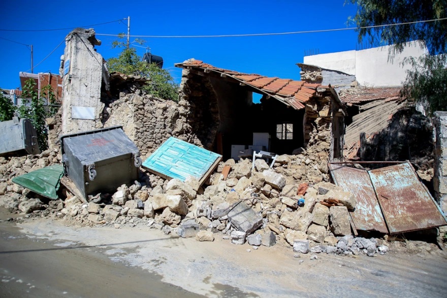 Tërmeti i fuqishëm në Kretë/ Një fshat i tërë i shkatërruar, 80% e banesave janë rrënuar