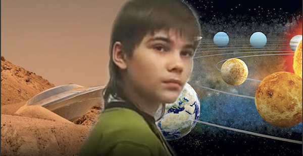 Djali gjeni habit shkencëtarët: Jam nga Marsi, por u rilinda në Tokë për t’ju shpëtuar nga apokalipsi