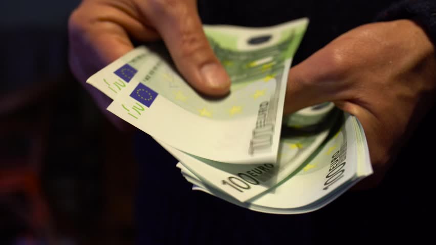 Rroga mbi 700 euro, kjo është puna më e paguar në Kosovë