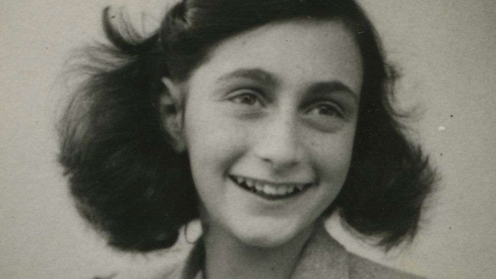 Identifikohet pas 77 vitesh personi që tradhëtoi Ana Frankun dhe ia dorëzoi nazistëve