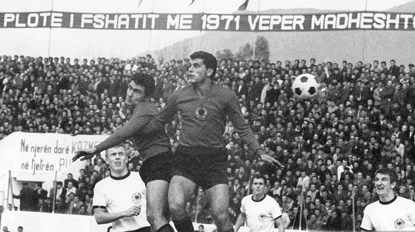 Futbolli shqiptar në zi! Ndahet nga jeta legjenda e Vllaznisë