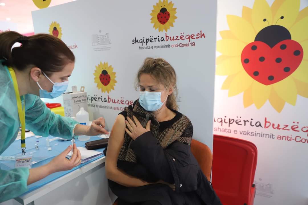 Shqipëria drejt dozës së katërt të vaksinës