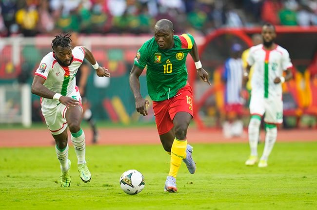 Sulmuesi i Kamerunit për shkëlqen në Kupën e Afrikës, fansat: Është si Messi