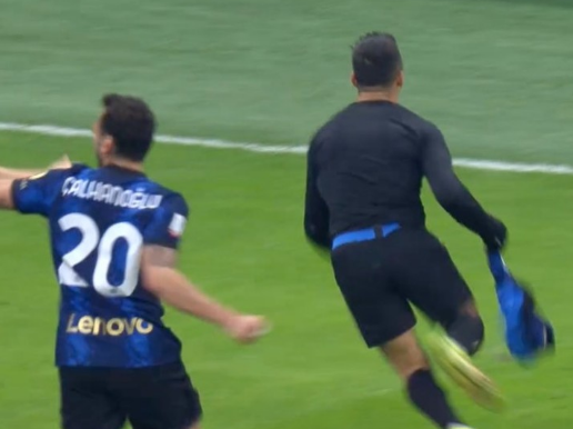Interi fiton Superkupën, Juventusi bie pas 120 minutash