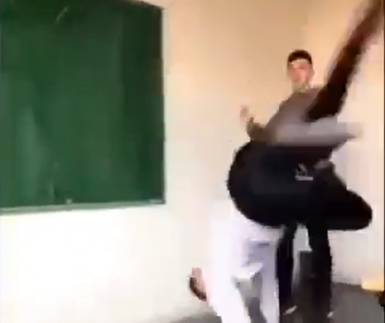 Nxënësi bëri “akrobacione” në orën e mësimit, profesori Lulzim Paci thotë se ai është problematik (Video)