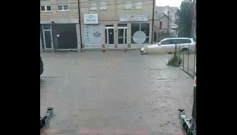 Shi i madh në Klinë