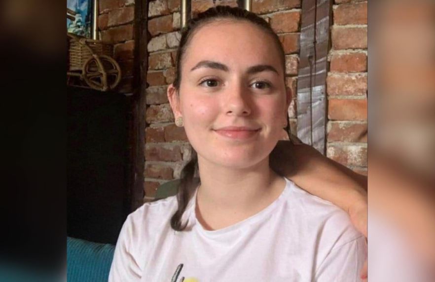 E rëndë/ 17-vjeçaren shqiptare e përplas makina në Gjermani, vdes tragjikisht