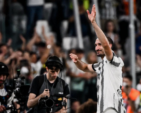 17 vite te Juventusi, Giorgio Chiellini i jep lamtumirën bardhezinjve