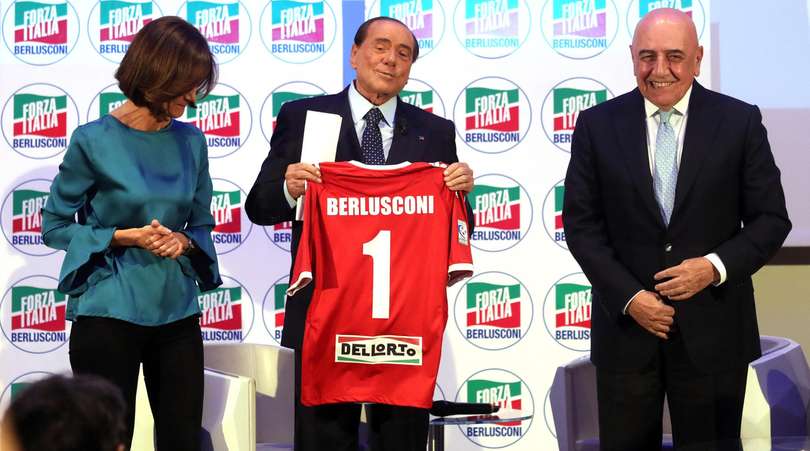 Berlusconi nis me goditjet “Big”, gati të sjellë një sulmues kalibri te Monza