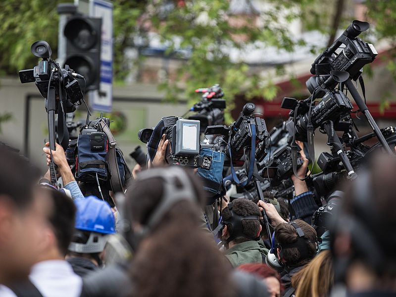 Censuruesit e gazetarëve mund të dënohen me 5 vjet burgim