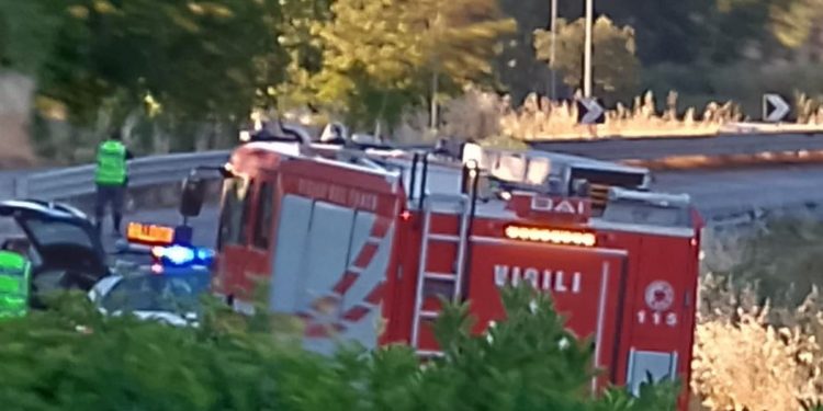 Itali/ Humbi kontrollin e makinës, vdes në aksident një i ri shqiptar
