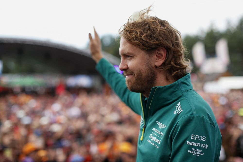 Sebastian Vettel paralajmëron tërheqjen nga Formula 1