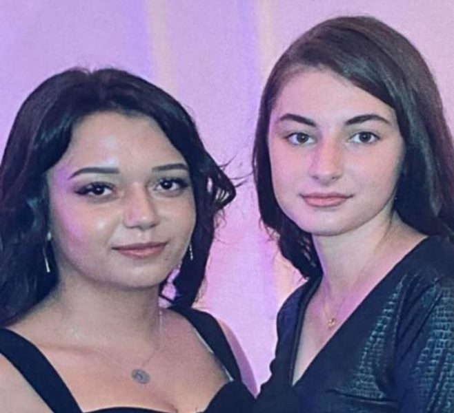 Publikonhen foton  dhe kërkohet ndihmë për t’i gjetur,dy vajzat e zhdukura nga Peja