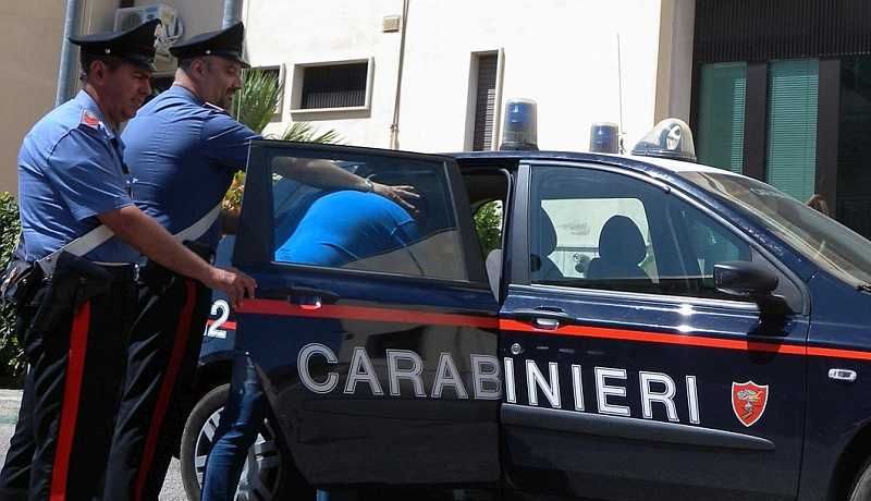 Arrestohet 40-vjeçari shqiptar në Itali/ U kap me 40 kg kokainë në makinë, do t’i sillte 4 milion euro fitim