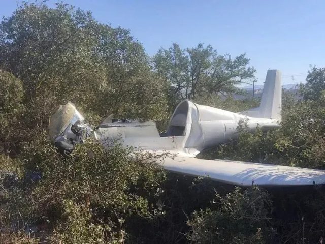 Rrëzohet avioni në Greqi, ndërron jetë piloti