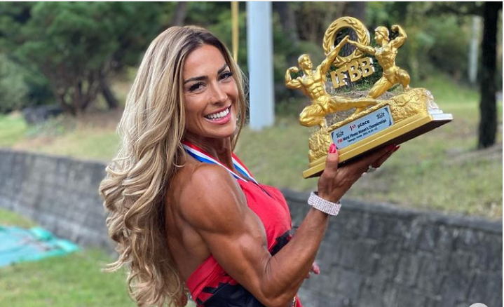 “Punova për të të bërë krenar ty flamuri im”, Gentiana Beqa kampione bote në “bodybuilding”