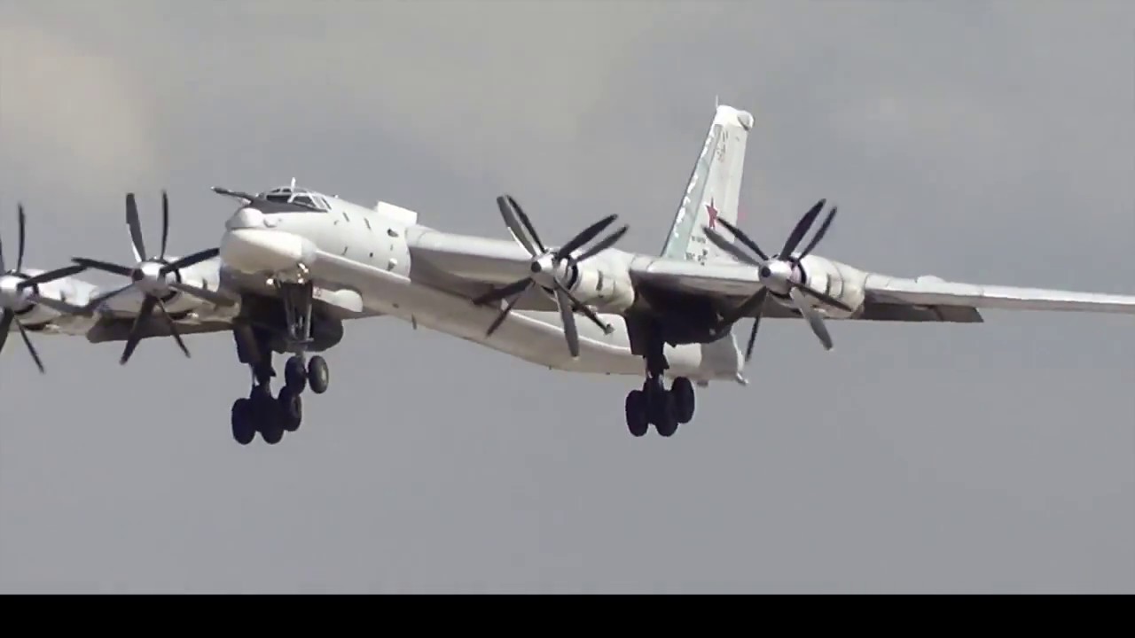 Tensioni më i madh që nga Lufta e Ftohtë, bombarduesi rus fluturon poshtë “hundës” së Amerikës