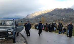 Po transportonte emigrantë të paligjshëm, pranga 37-vjeçarit në Gjirokastër