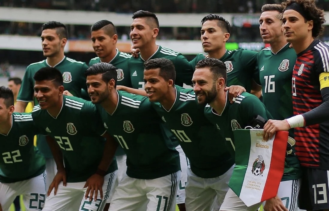 Para Botërorit skuadra e Meksikës festoi me 30 prostituta, asnjë lojtar nuk u ndëshkua